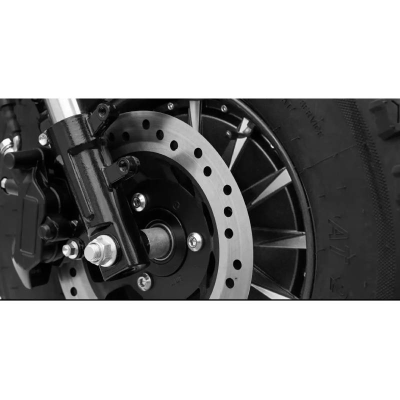 ScooterPac Invader Black Disc Brakes Tyres