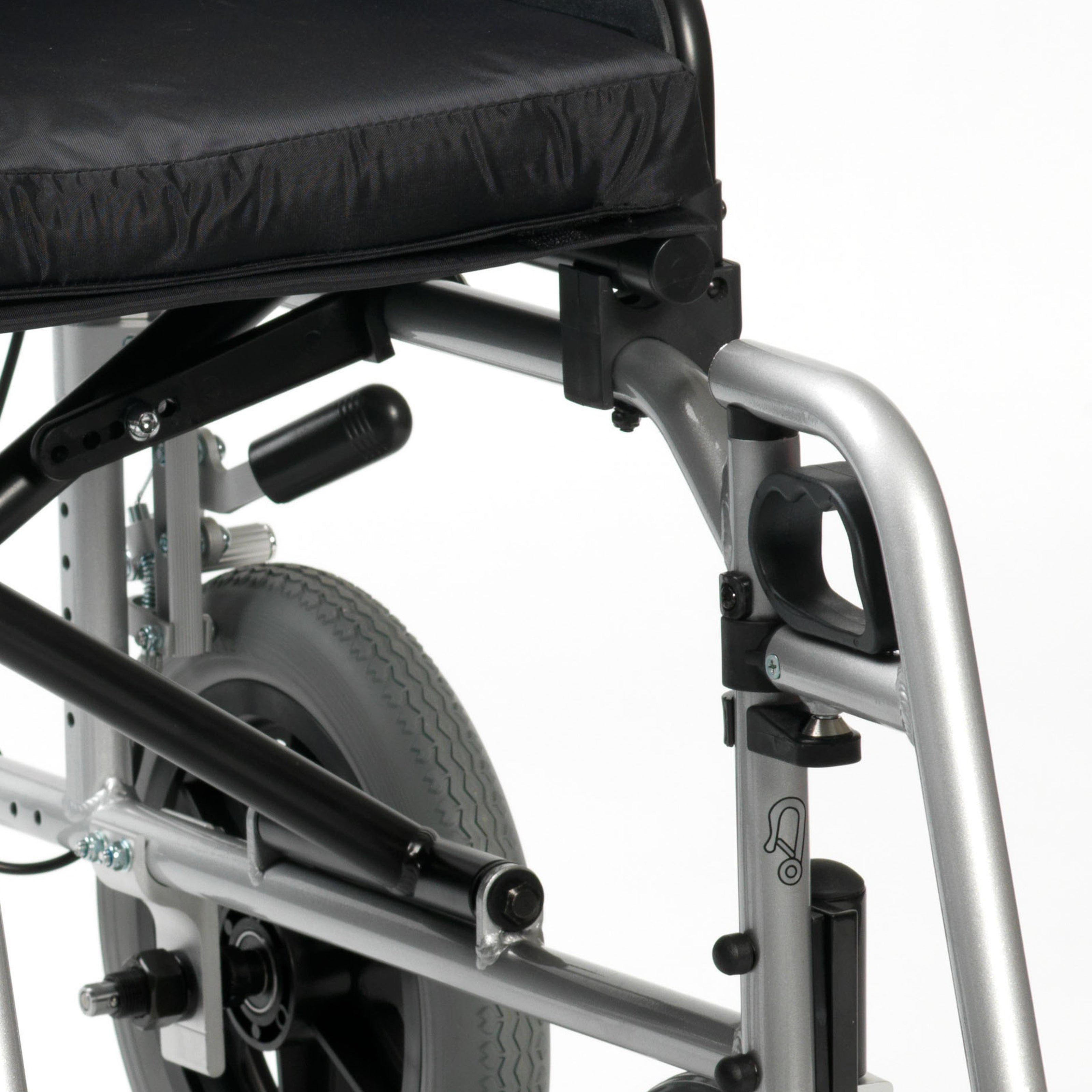 Drive DeVilbiss XS2 Aluminium Transit Wheelchair